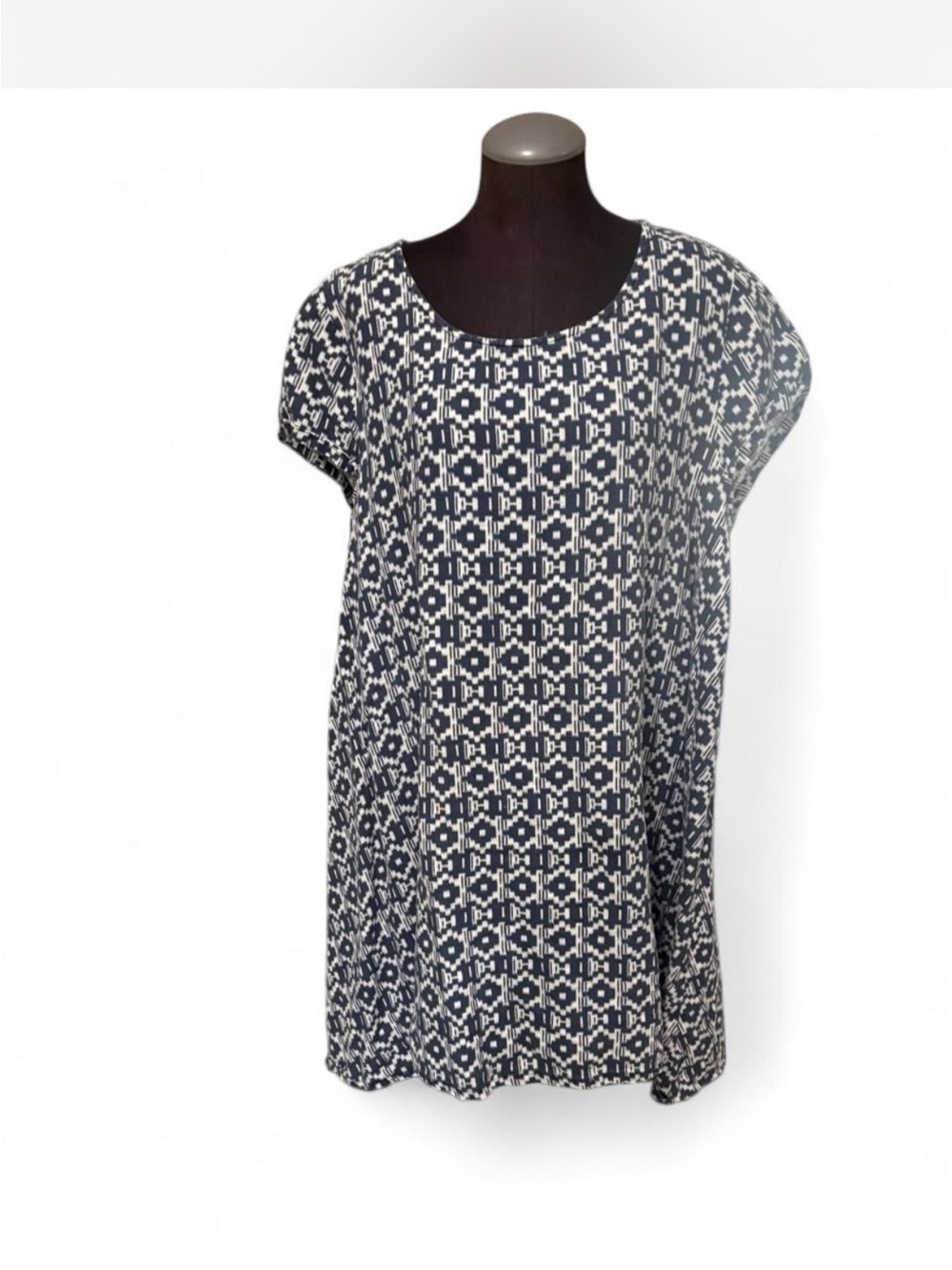 bryn Walker Navy and White Geometric Short Sleeve Tunic